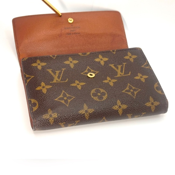 Good condition authentic Louis Vuitton Monogram Etui Wallet SP0040 - Picture 6 of 15